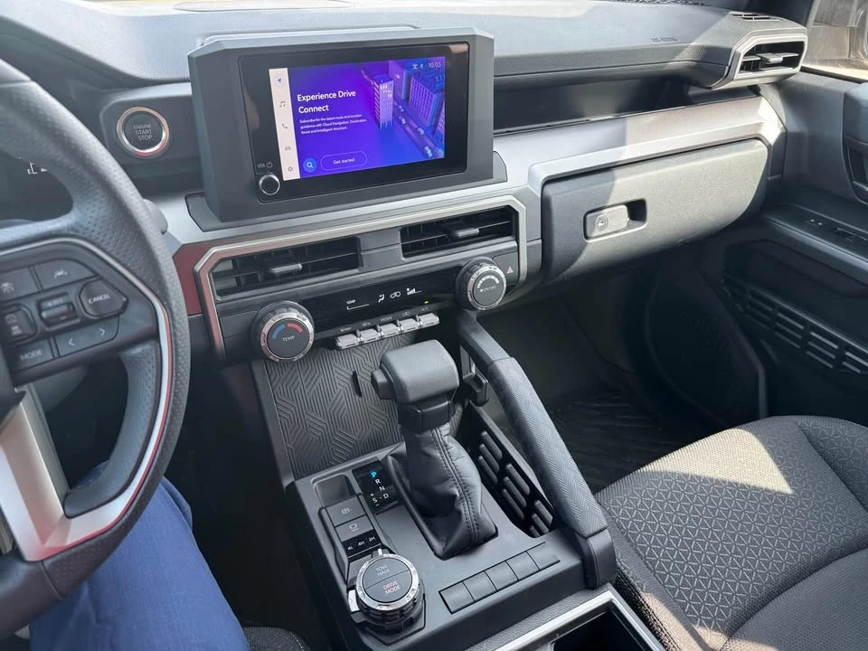 2025 Toyota 4Runner 6th Gen - Image 12 of 13