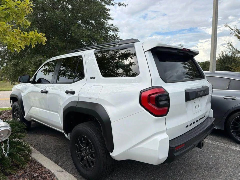 2025 Toyota 4Runner 6th Gen - Image 2 of 3