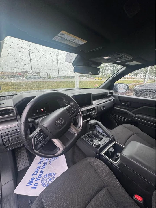 2025 Toyota 4Runner 6th Gen - Image 7 of 14
