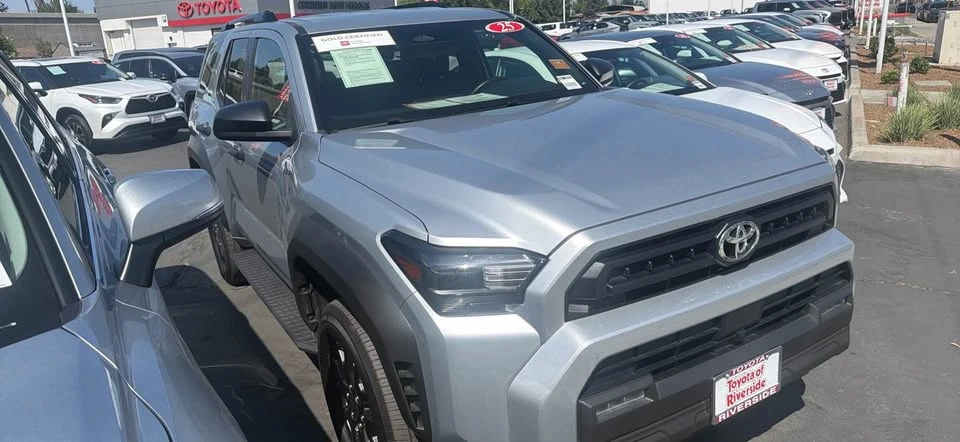 2025 Toyota 4Runner 6th Gen - Image 2 of 4