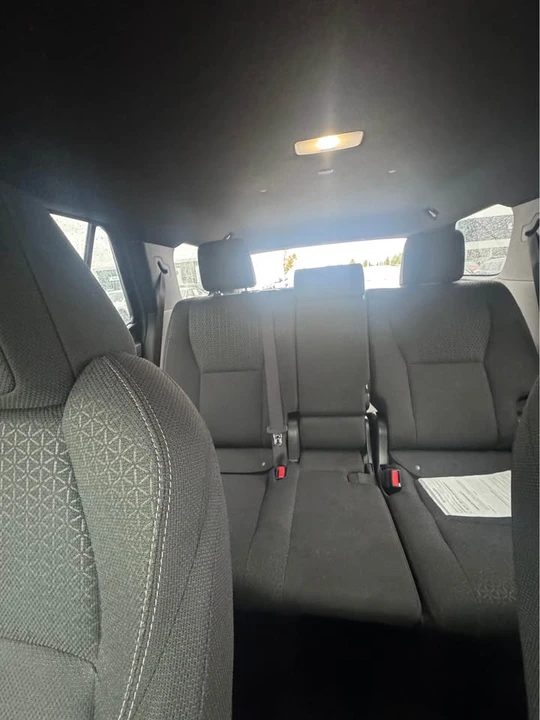 2025 Toyota 4Runner 6th Gen - Image 8 of 14