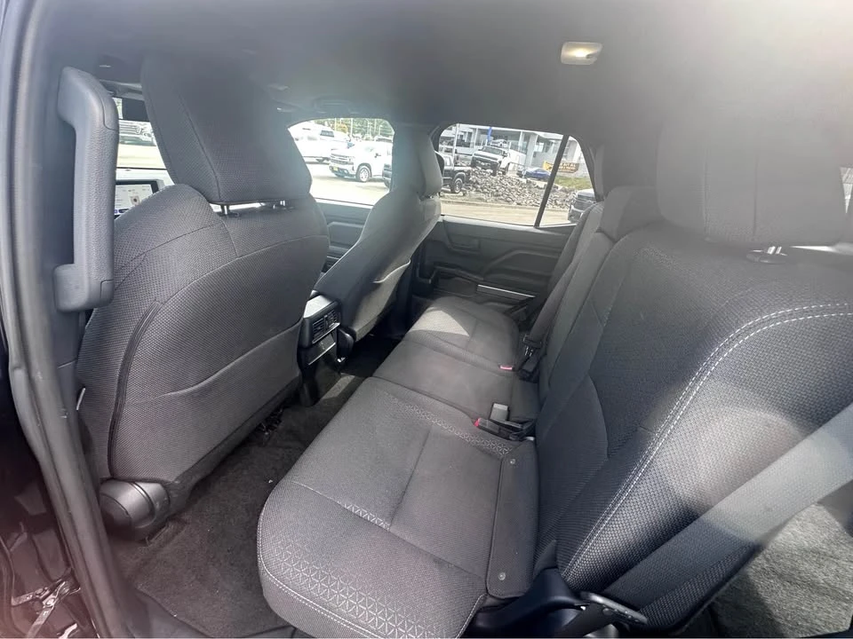 2025 Toyota 4Runner 6th Gen - Image 19 of 19