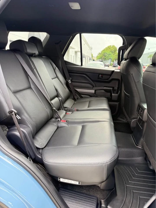 2025 Toyota 4Runner 6th Gen - Image 10 of 20