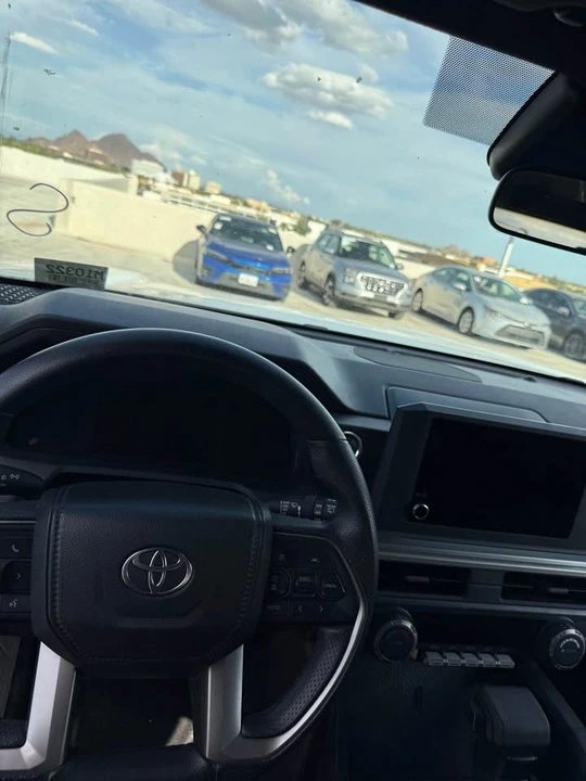 2025 Toyota 4Runner 6th Gen - Image 7 of 9