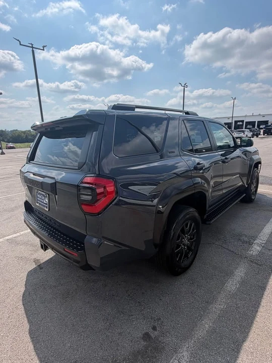 2025 Toyota 4Runner 6th Gen - Image 3 of 10