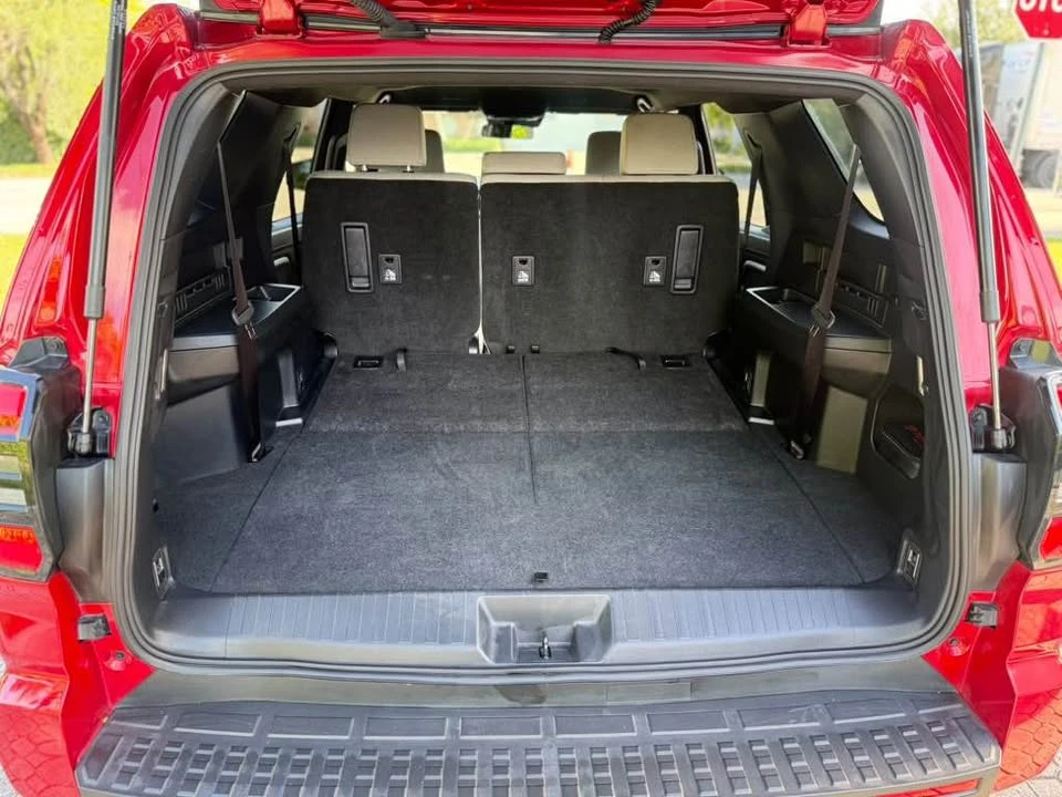 2025 Toyota 4Runner 6th Gen - Image 8 of 8