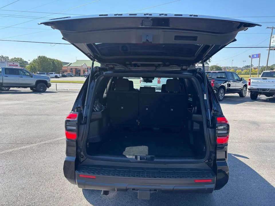 2025 Toyota 4Runner 6th Gen - Image 5 of 17