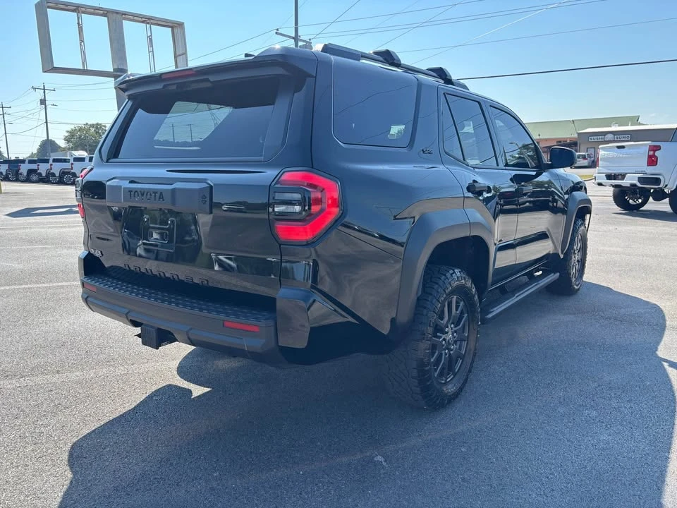 2025 Toyota 4Runner 6th Gen - Image 6 of 17