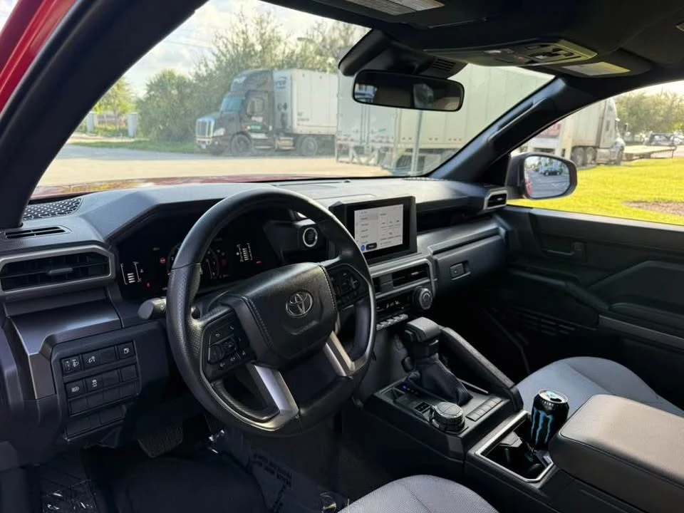 2025 Toyota 4Runner 6th Gen - Image 7 of 8