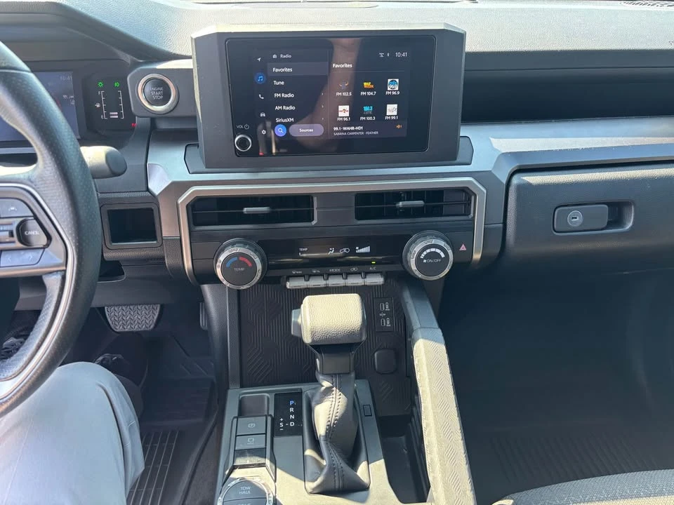 2025 Toyota 4Runner 6th Gen - Image 12 of 17