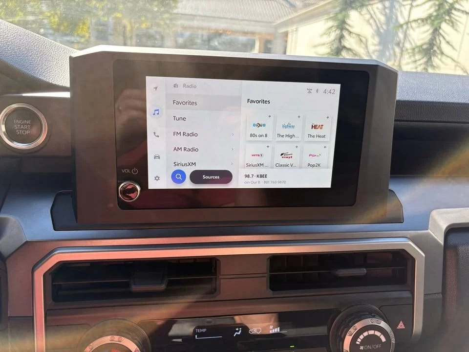 2025 Toyota 4Runner 6th Gen - Image 15 of 20