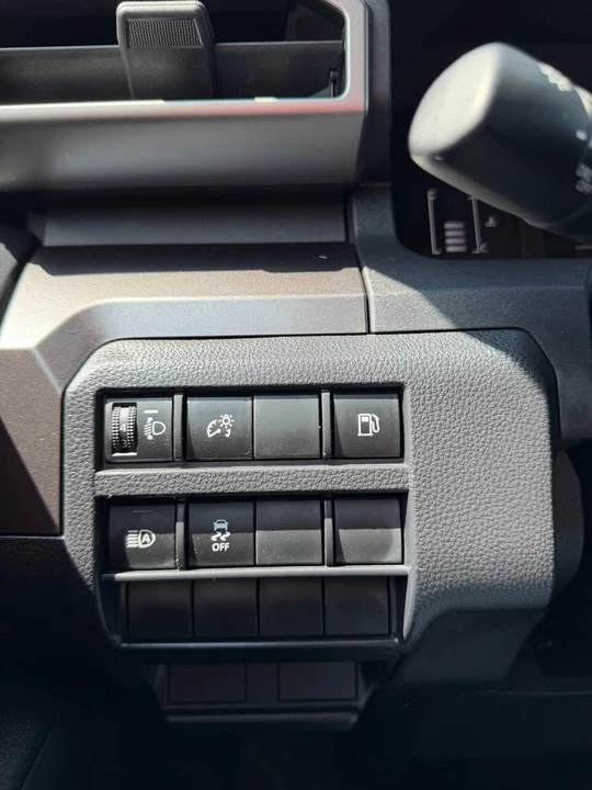 2025 Toyota 4Runner 6th Gen - Image 17 of 17