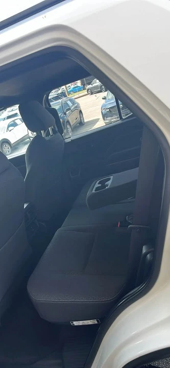 2025 Toyota 4Runner 6th Gen - Image 7 of 10