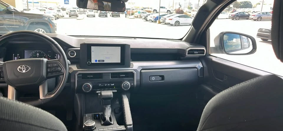 2025 Toyota 4Runner 6th Gen - Image 8 of 10