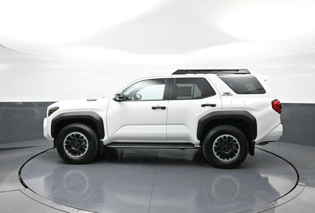 2025 Toyota 4Runner 6th Gen - Image 9 of 12