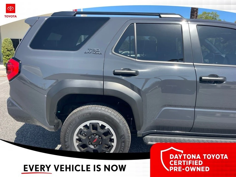 2025 Toyota 4Runner 6th Gen - Image 5 of 12