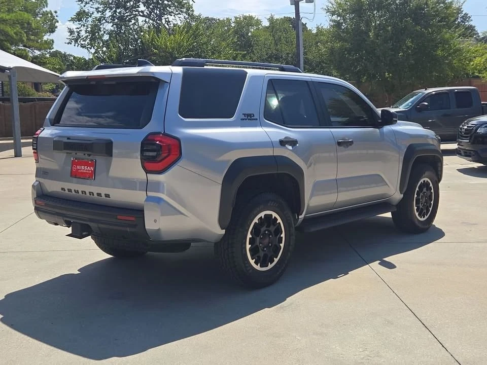 2025 Toyota 4Runner 6th Gen - Image 6 of 15