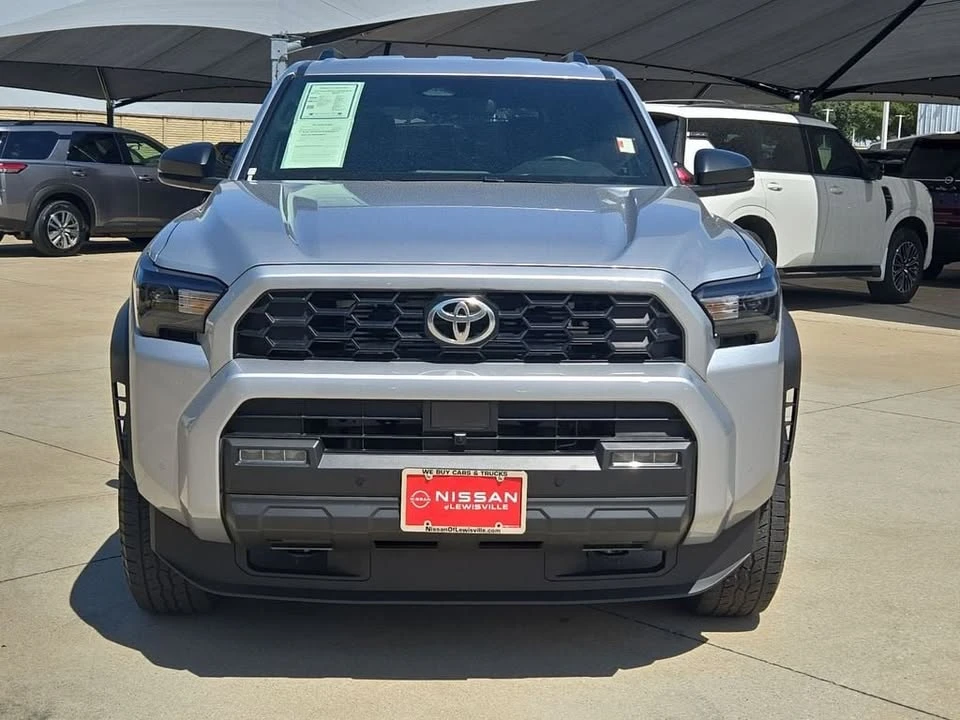 2025 Toyota 4Runner 6th Gen - Image 2 of 15