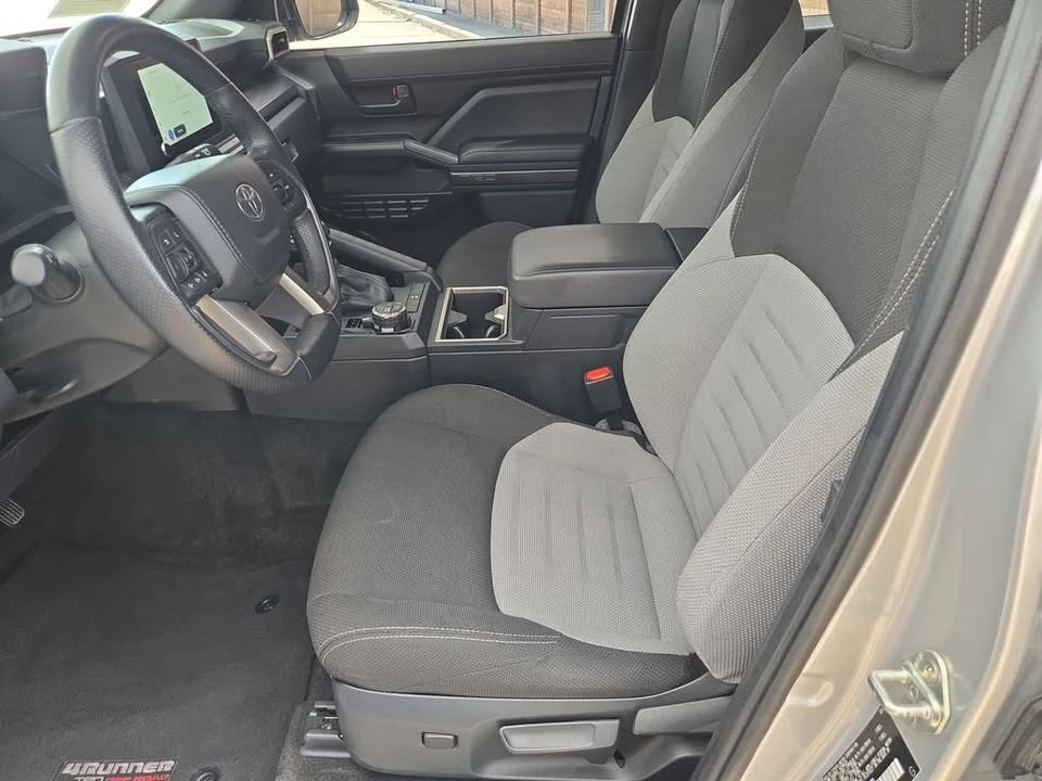 2025 Toyota 4Runner 6th Gen - Image 15 of 15