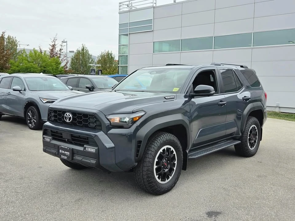 2025 Toyota 4Runner 6th Gen - Image 3 of 15