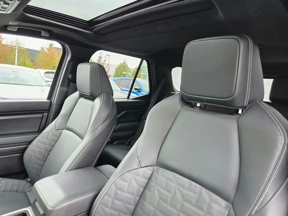 2025 Toyota 4Runner 6th Gen - Image 14 of 15