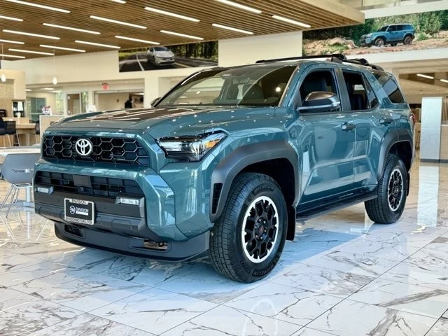 2025 Toyota 4Runner 6th Gen - Image 2 of 12