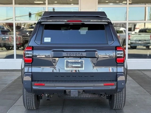 2025 Toyota 4Runner 6th Gen - Image 10 of 12