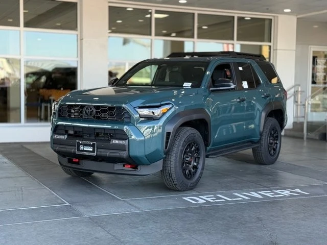 2025 Toyota 4Runner 6th Gen - Image 2 of 12