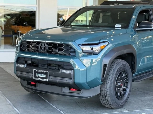 2025 Toyota 4Runner 6th Gen - Image 3 of 12