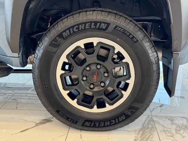 2025 Toyota 4Runner 6th Gen - Image 12 of 12