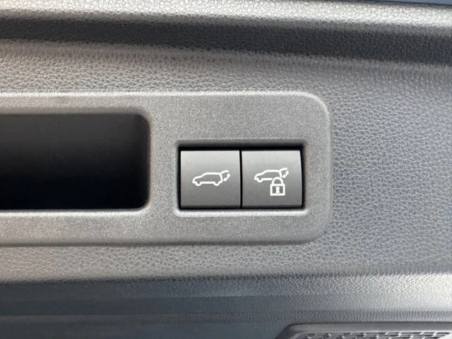 2025 Toyota 4Runner 6th Gen - Image 11 of 12