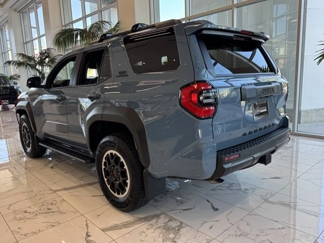 2025 Toyota 4Runner 6th Gen - Image 9 of 12