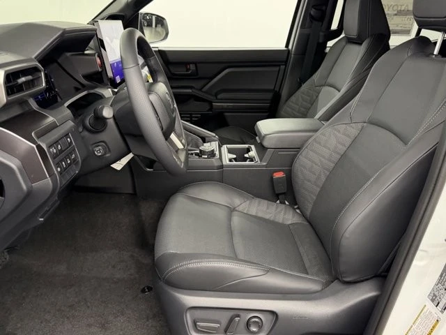 2025 Toyota 4Runner 6th Gen - Image 12 of 12