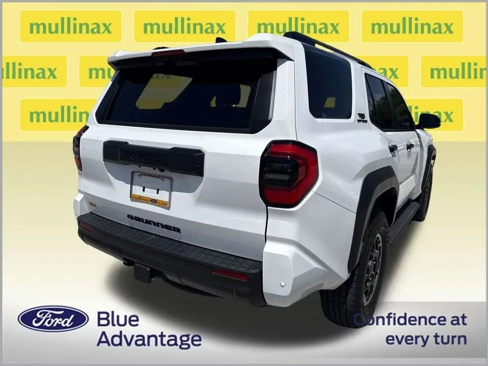 2025 Toyota 4Runner 6th Gen - Image 4 of 20