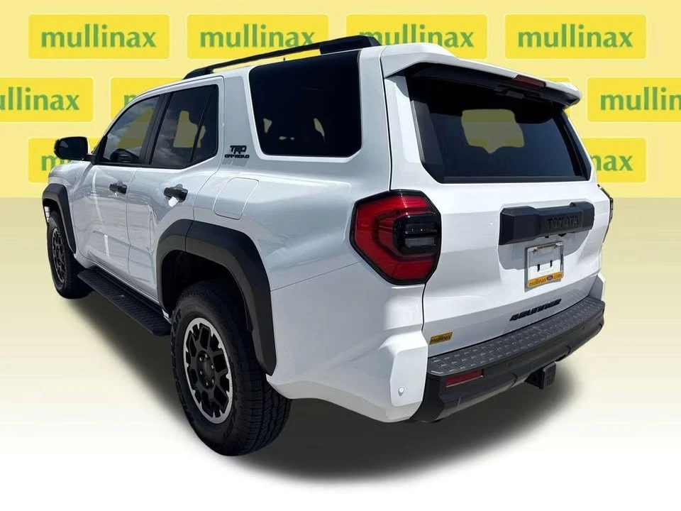 2025 Toyota 4Runner 6th Gen - Image 8 of 20