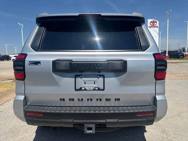 2025 Toyota 4Runner 6th Gen - Image 10 of 12
