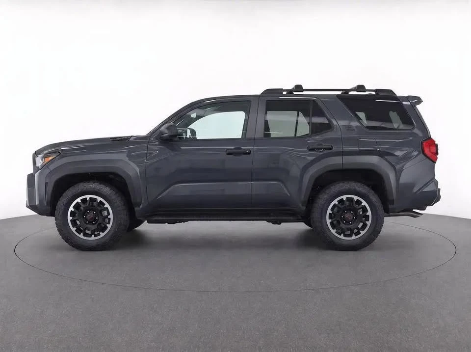 2025 Toyota 4Runner 6th Gen - Image 4 of 6