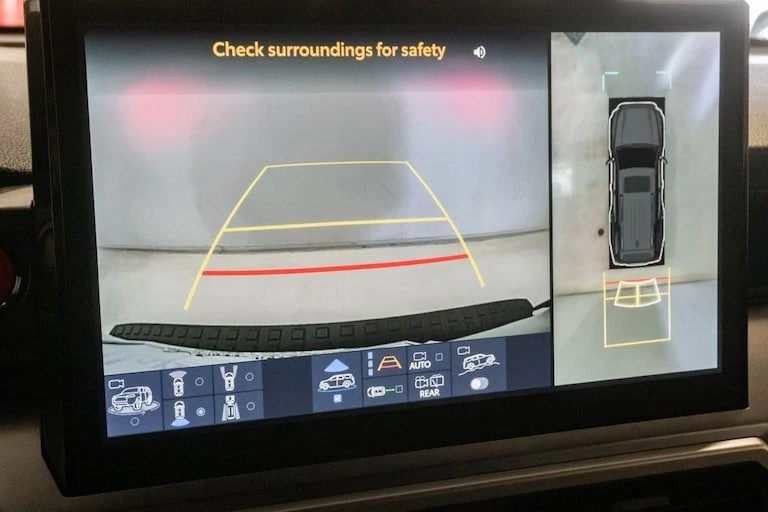 2025 Toyota 4Runner 6th Gen - Image 18 of 20