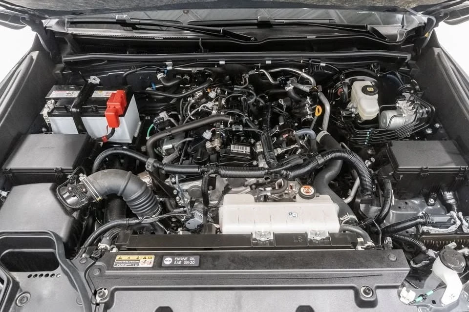 2025 Toyota 4Runner 6th Gen - Image 3 of 20