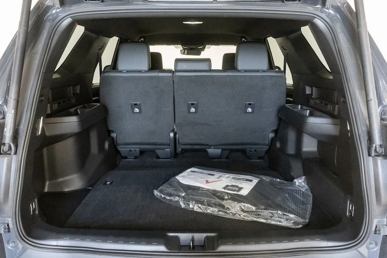2025 Toyota 4Runner 6th Gen - Image 4 of 20