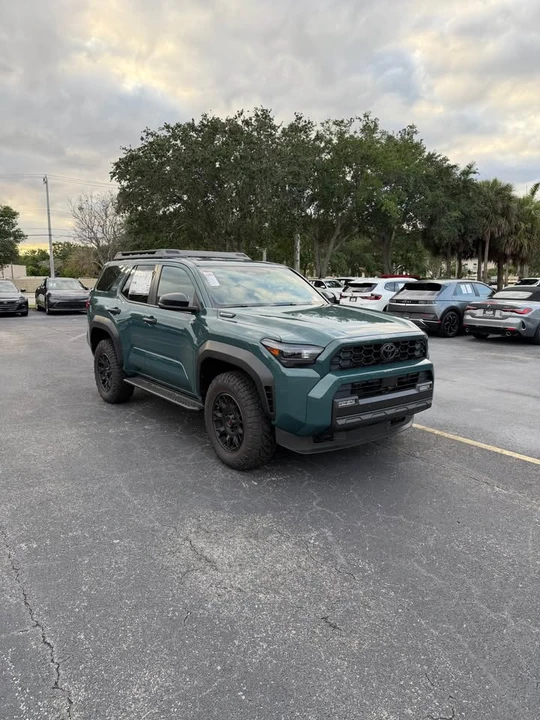 2025 Toyota 4Runner 6th Gen - Image 2 of 7