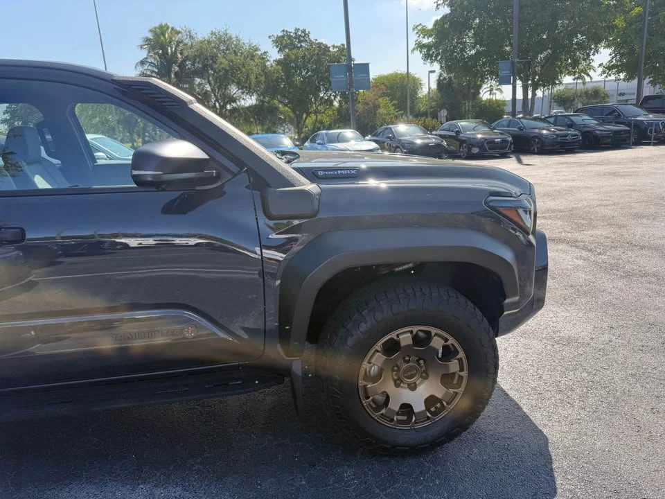 2025 Toyota 4Runner 6th Gen - Image 10 of 20