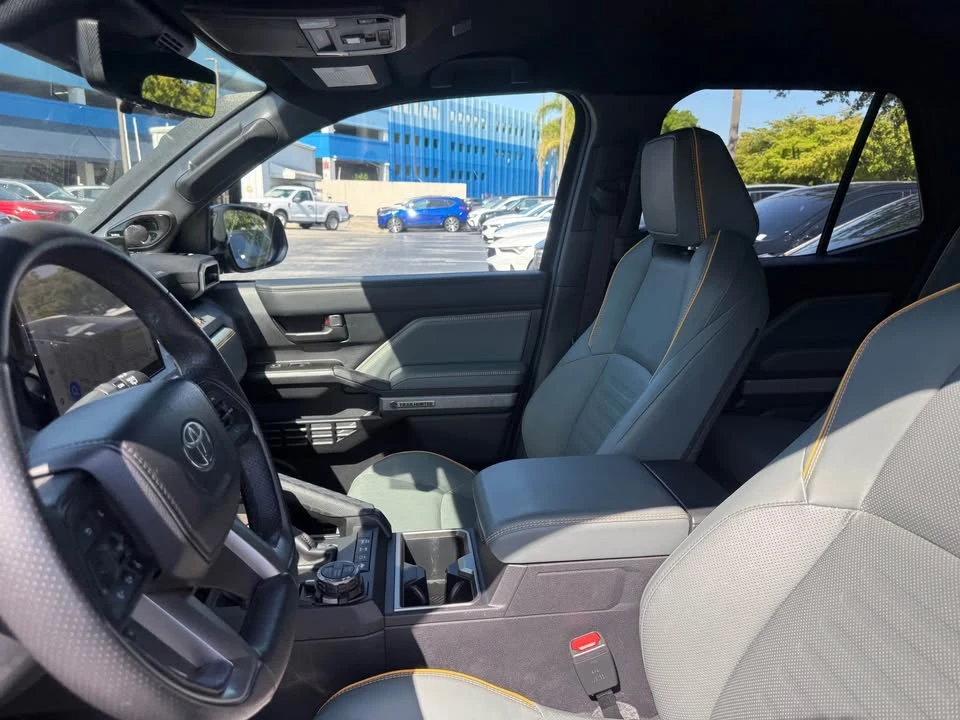 2025 Toyota 4Runner 6th Gen - Image 3 of 20
