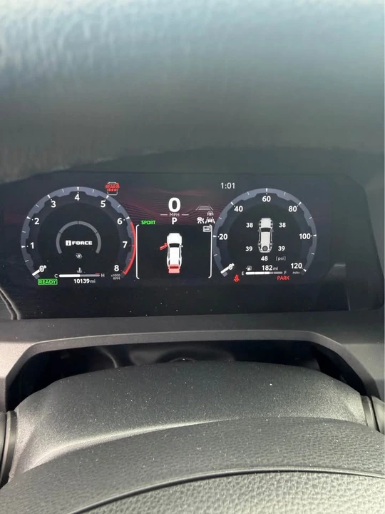 2025 Toyota 4Runner 6th Gen - Image 9 of 14