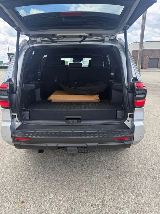 2025 Toyota 4Runner 6th Gen - Image 7 of 14