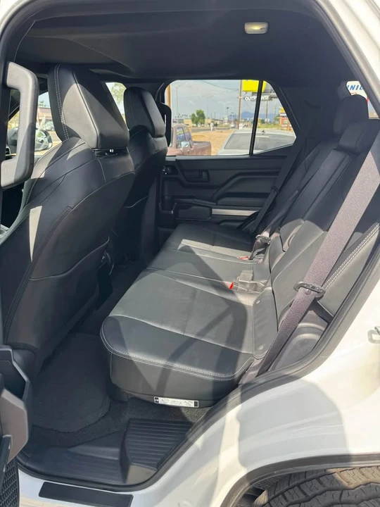 2025 Toyota 4Runner 6th Gen - Image 11 of 17