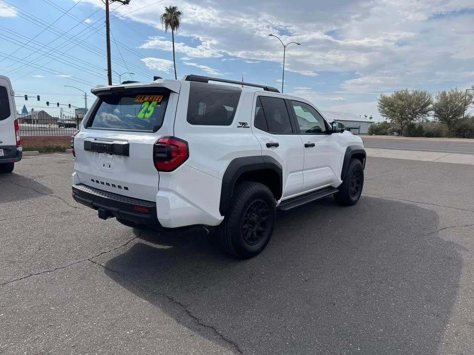 2025 Toyota 4Runner 6th Gen - Image 17 of 17