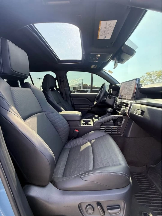2025 Toyota 4Runner 6th Gen - Image 5 of 18