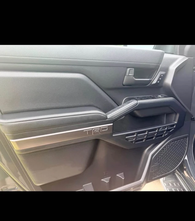 2025 Toyota 4Runner 6th Gen - Image 9 of 9