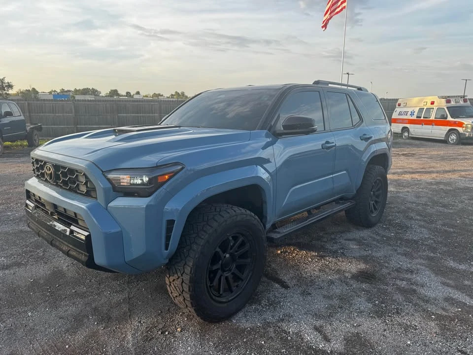 2025 Toyota 4Runner 6th Gen - Image 2 of 13